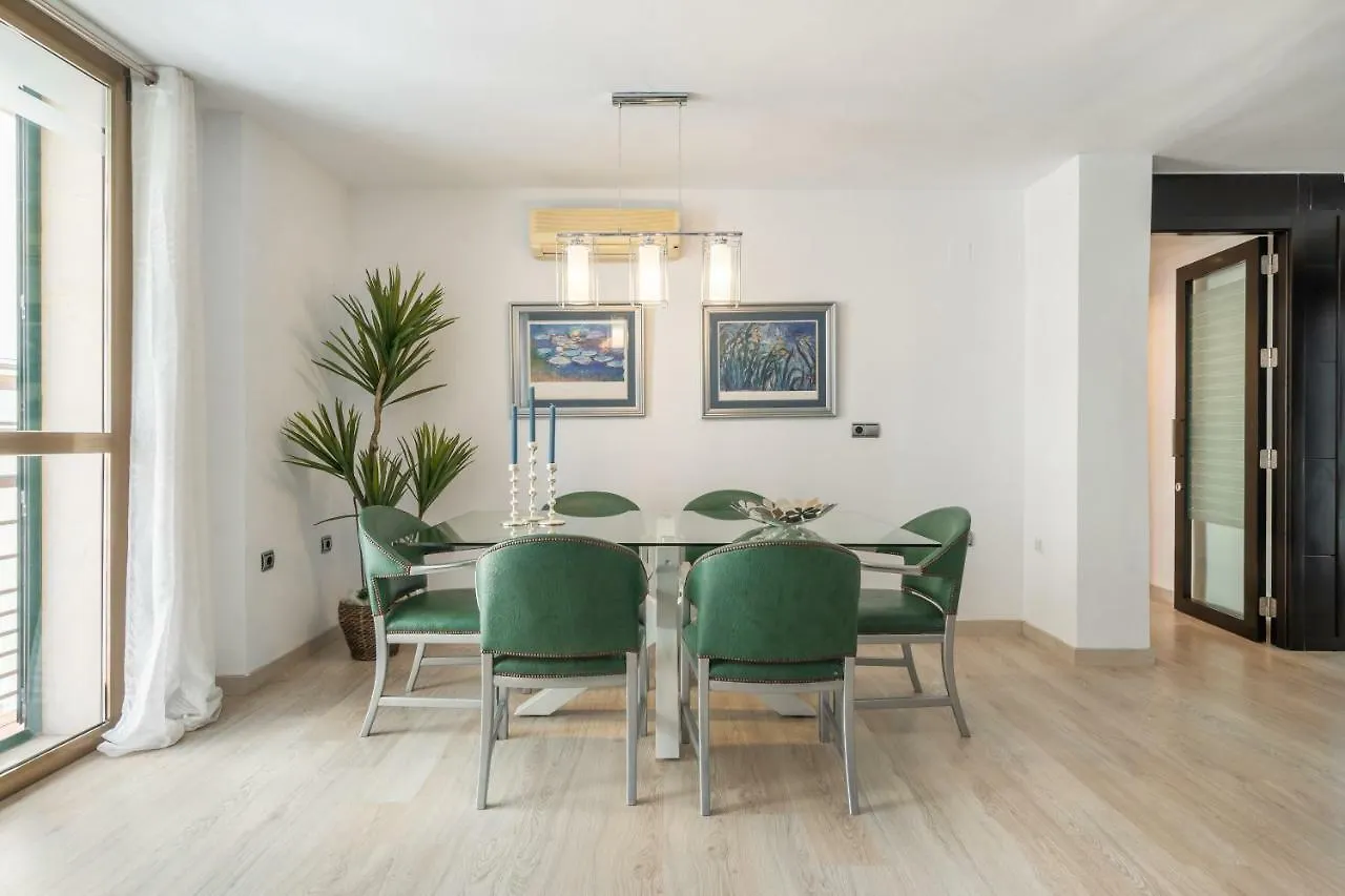 Iloftmalaga Larios-Strachan Apartment